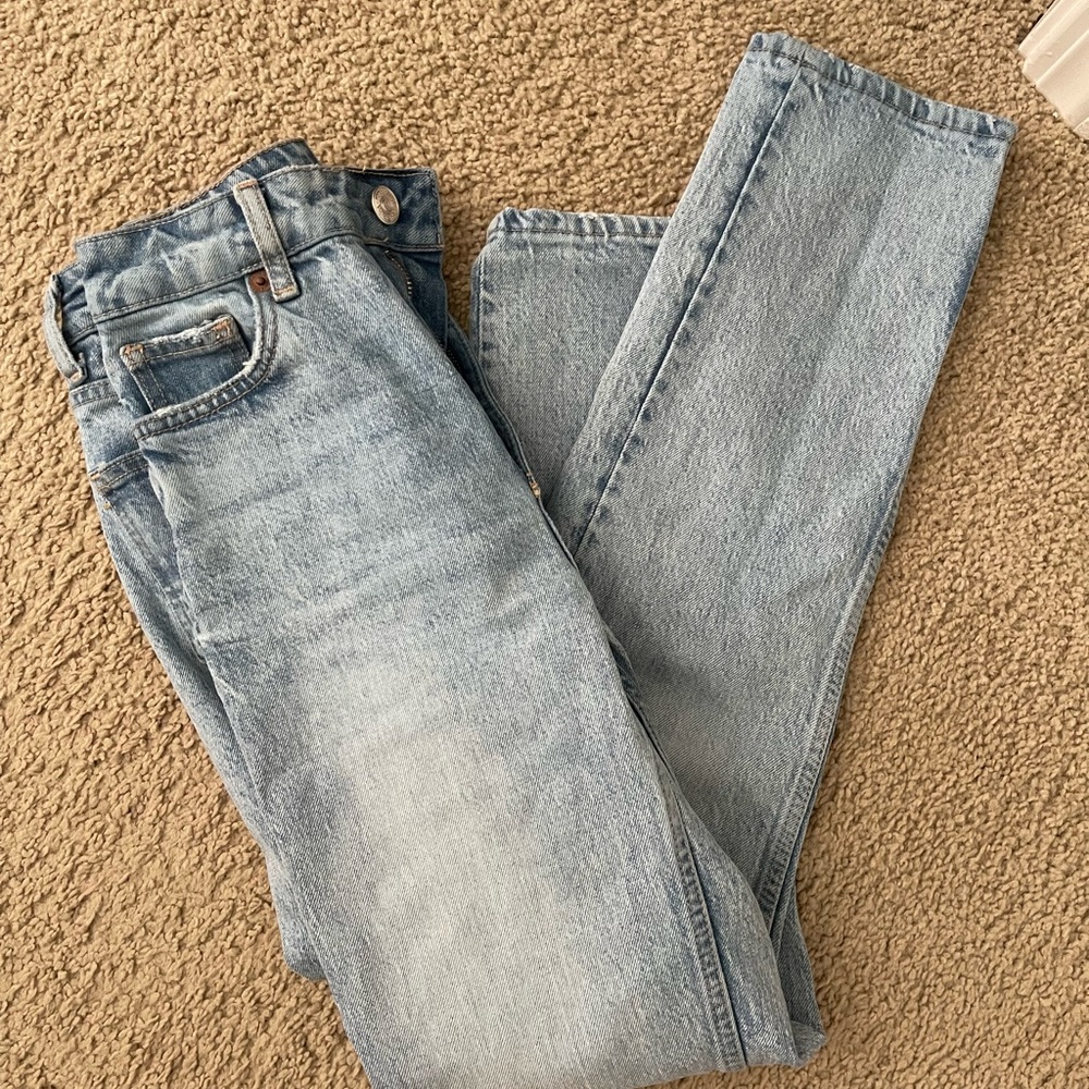 Zara jeans